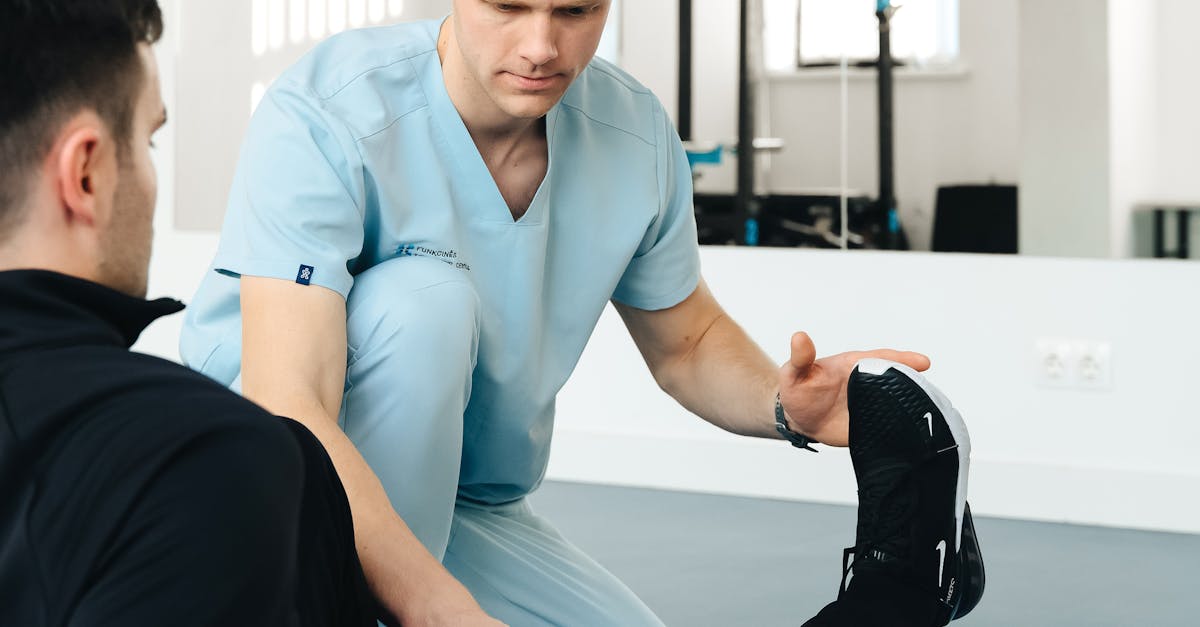 Dr Ashish Agarwal - Best Physiotherapist In Jaipur